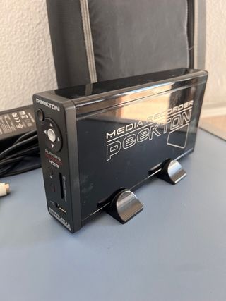 Disco duro multimedia Peekton Peekbox 205