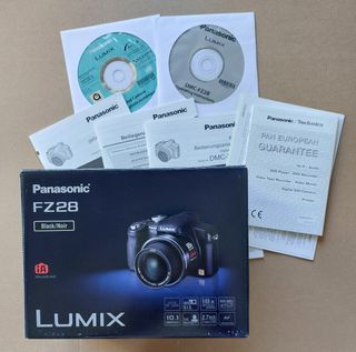 CÁMARA FOTOS DIGITAL PANASONIC  DMCFZ28
