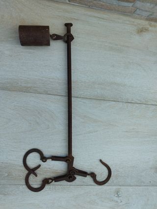 Báscula peso, (Balanza Romana)