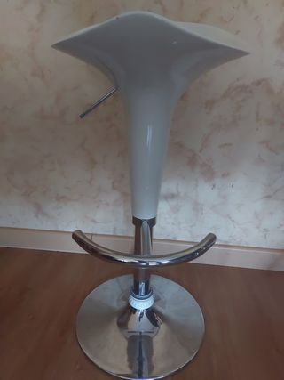 Taburete alto elevable