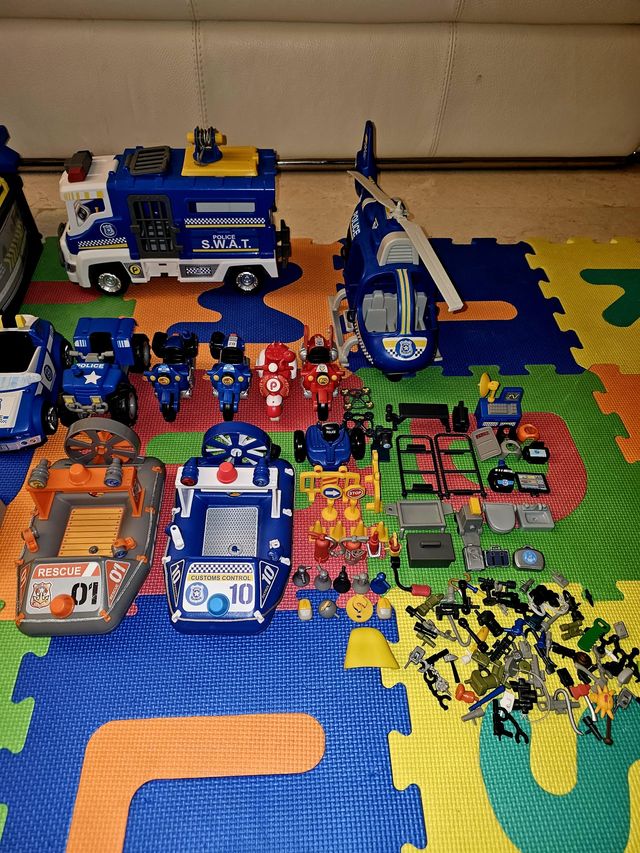 Pinypon Action ladrón a la prisión y más