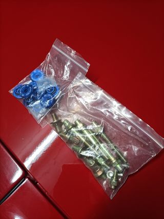 Tornillos tapa balancines