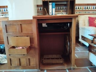 Máquina de coser antigua ALFA