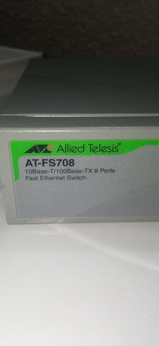 Switch Allied Telesis 8 puertos
