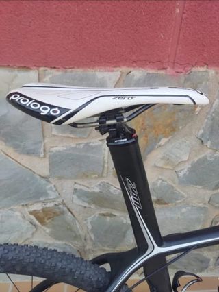 BH Ultimate Carbono