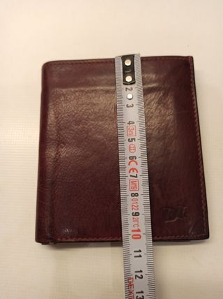 Cartera-Billetera de piel marrón