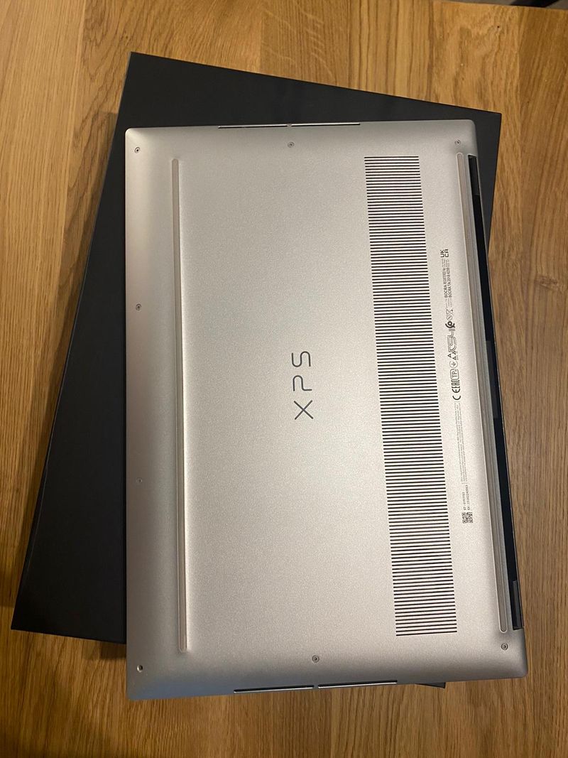 Laptop Dell XPS 9500 2020 15 pulgada, como nuevo afbeelding 6