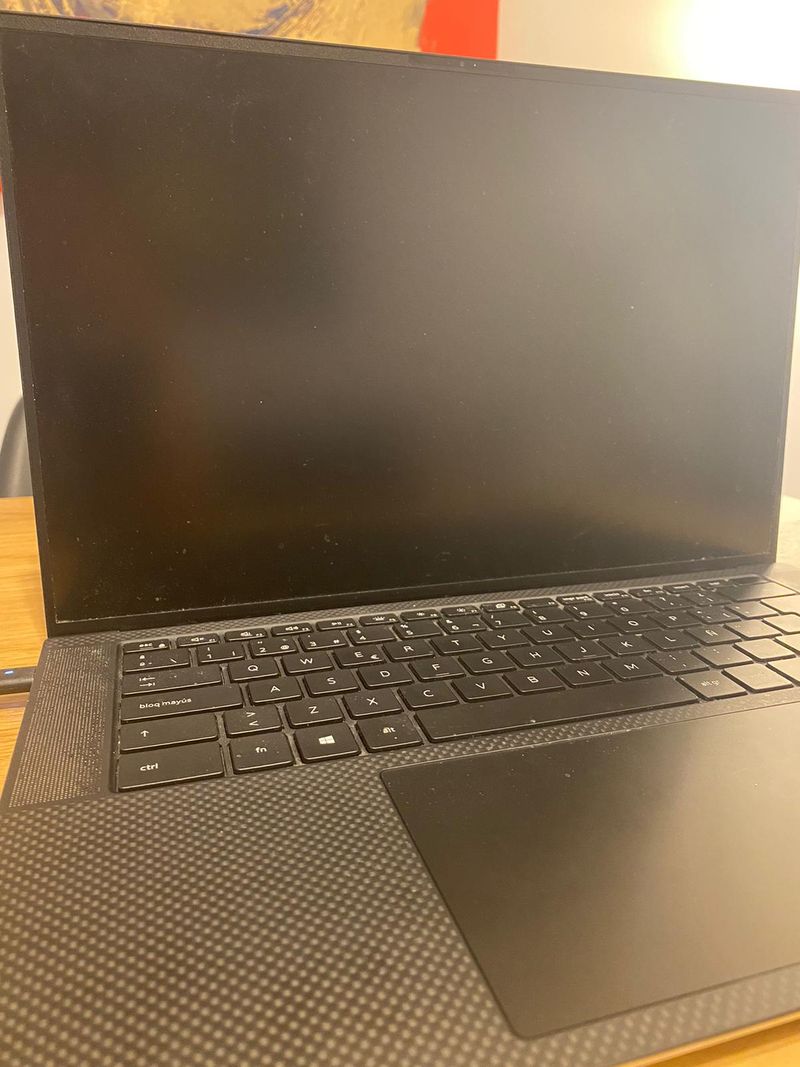 Laptop Dell XPS 9500 2020 15 pulgada, como nuevo afbeelding 4