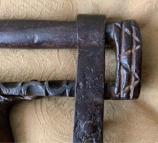 ANTIGUO CANDADO DE HORQUILLA HIERRO FORJADO