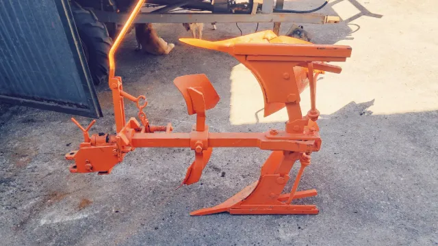 Arado de plato de tractor