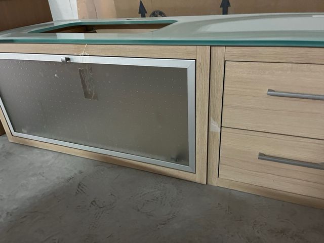 Mueble baño suspendido sin o con lavabo