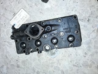 Coche antiguo Ford Anglia