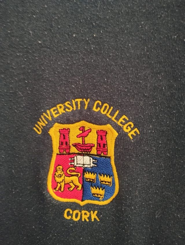Felpa UCC University College Cork con logo