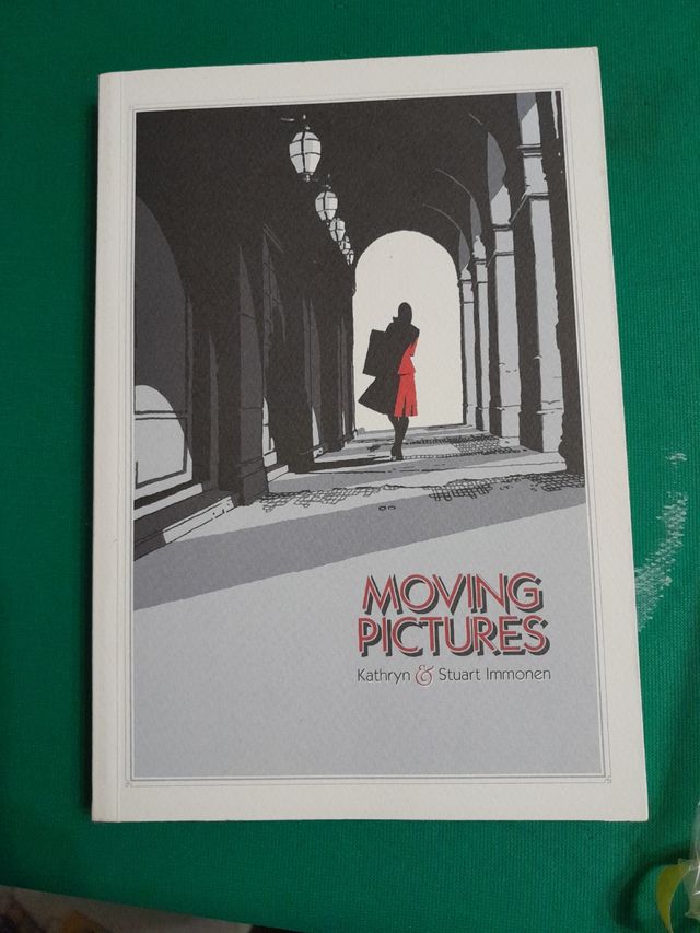 Graphic novel Moving Pictures