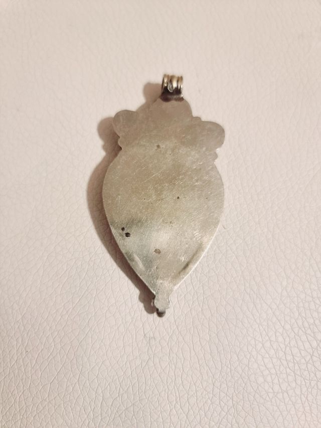 Colgante precioso de turquesa de Nepal