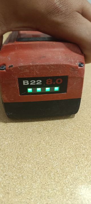 Taladro percutor Hilti