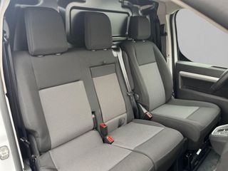 Peugeot Expert e-Expert Furgón 100kW Batería 75kWh Std