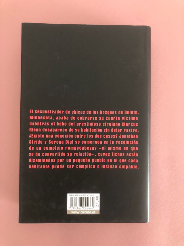 Libro “tierra de sepultura”