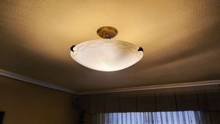 Lámpara de salón con plafón y luz LED