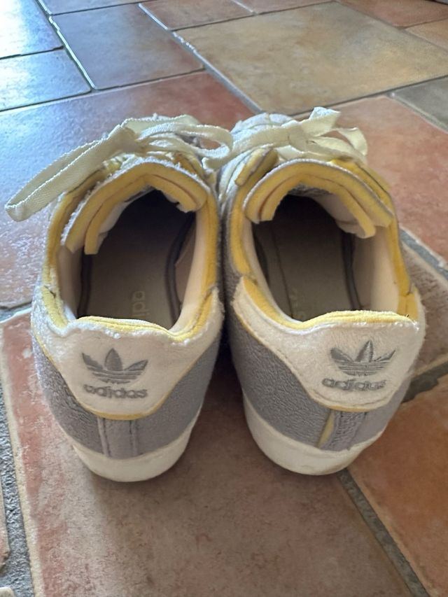 Adidas Originals Cozy Superstar ref HP7716