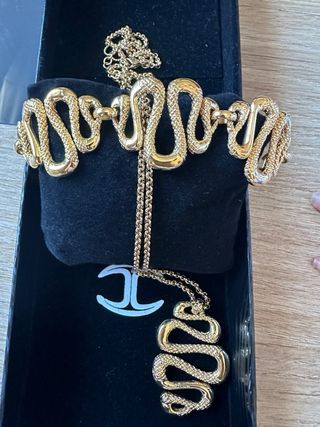 Colgante y pulsera Just Cavali dorado