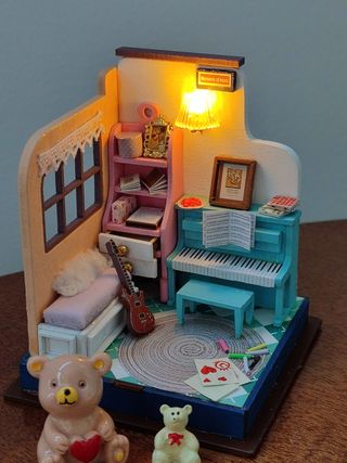 Casa miniatura muñecas música piano casita maqueta