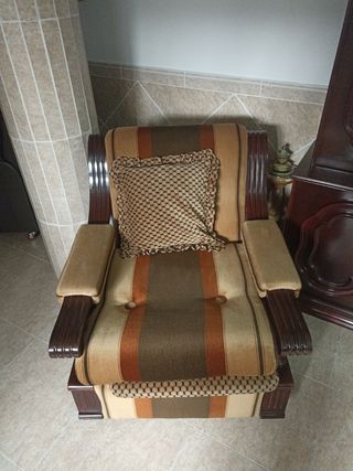 Divano e poltrone vintage marroni