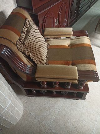 Divano e poltrone vintage marroni