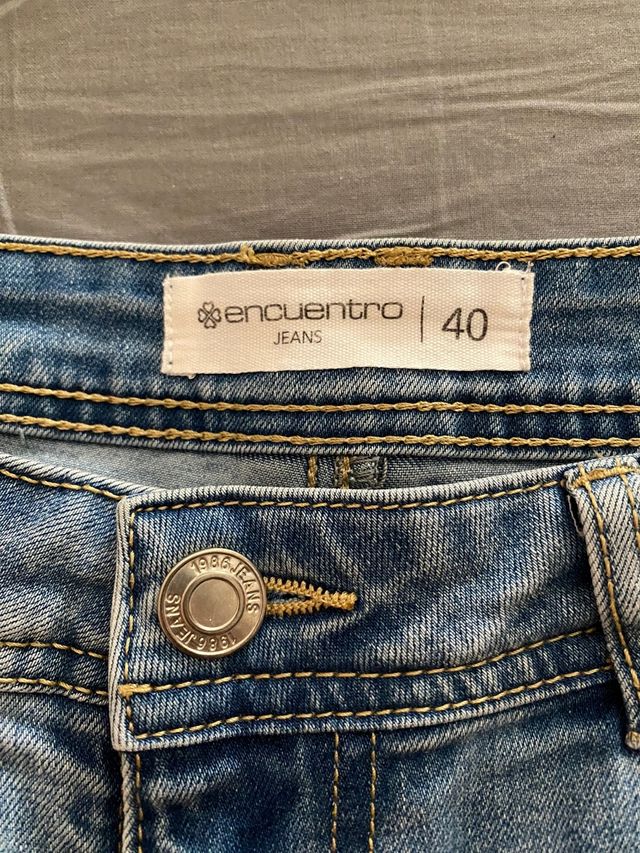 Encounter: pantaloni in jeans