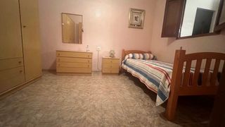 Casa en venta de 150 metros desvan,corral y garaje