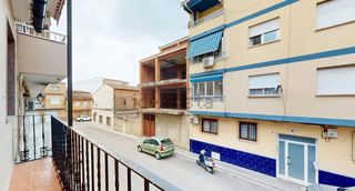 Casa en venta de 150 metros desvan,corral y garaje