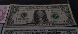 5 Billetes de diferentes paises