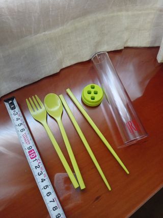 Cubiertos 🥄🥢 Iris