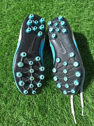 Botas de fútbol Nike Phantom T. 36