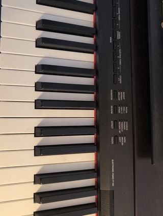 Piano Digital Yamaha P-140 en muy buen Estado