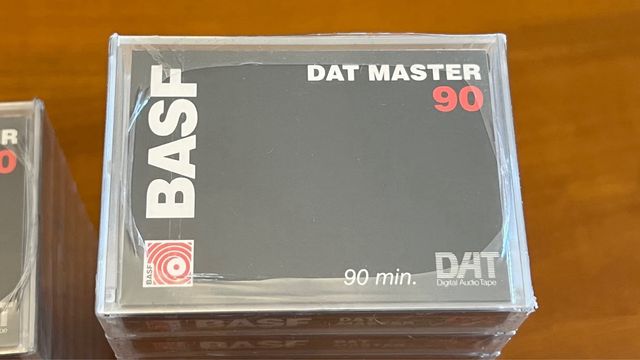 18 tape cinta DAT Master BASF 90 minutos