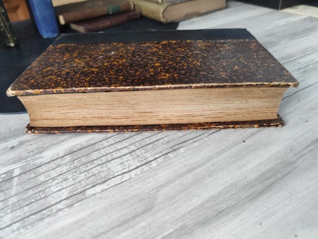 OFERTA!! AVENTURES D'ARTHUR GORDON PYM Y EUREKA. 