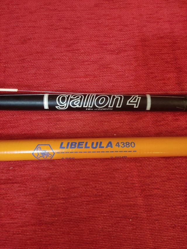 Dos cañas de pesca 3,80