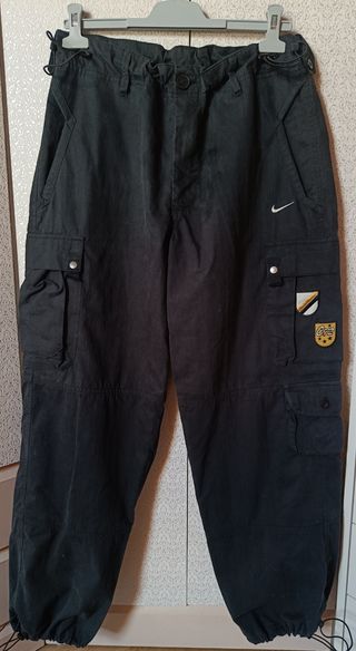 Pantalón negro cargo vintage Nike Cortez nuevo