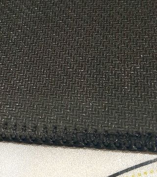 Alfombrilla de escritorio de ALTA CALIDAD AUKEY.