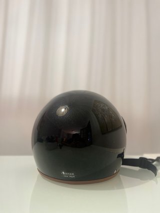 Casco de moto , visera nueva , estado impecable