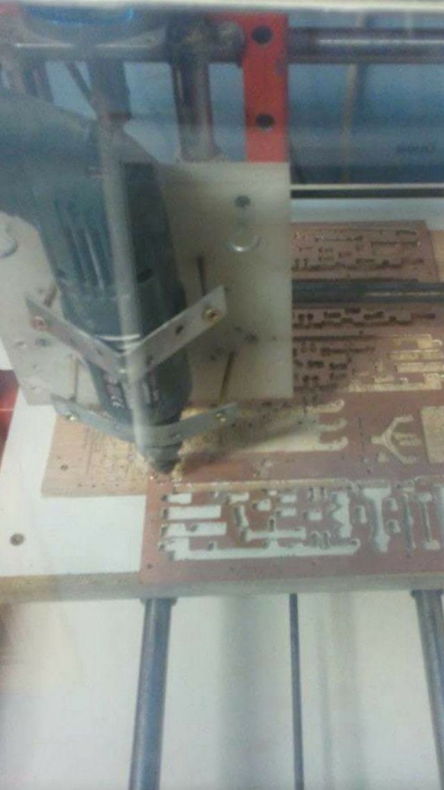 Fresadora CNC “Casera”