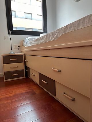 Dormitorio juvenil. Regalo colchón