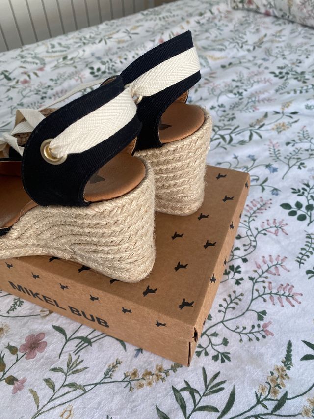 Cuñas de esparto de Mikel Bub talla 38 nuevas