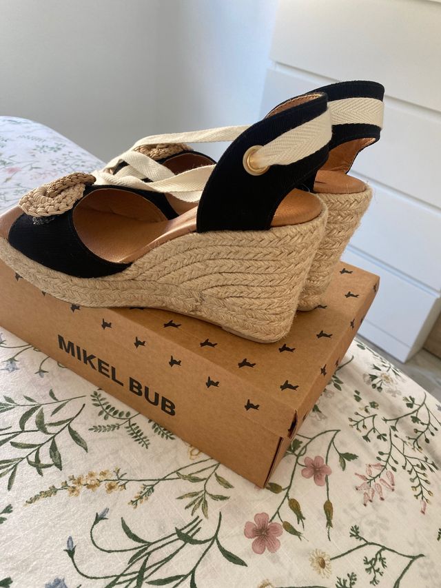 Cuñas de esparto de Mikel Bub talla 38 nuevas