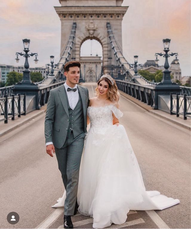 Abito da sposa e sposo