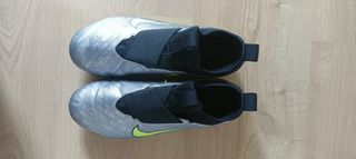 Botas de fútbol Nike