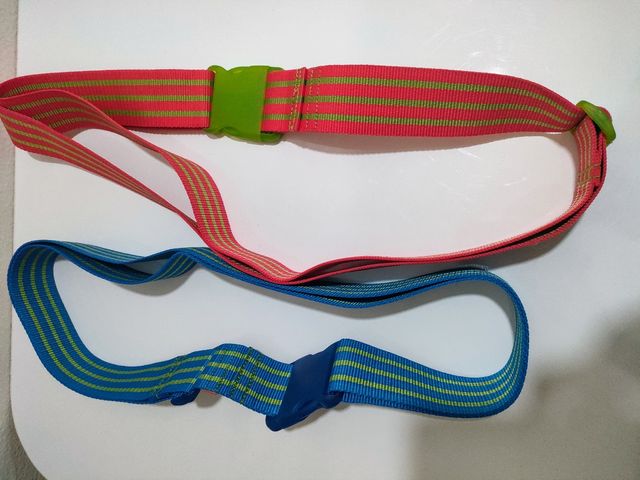 Due cinghie per bagagli IKEA