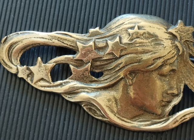 Broche antiguo Art Nouveau