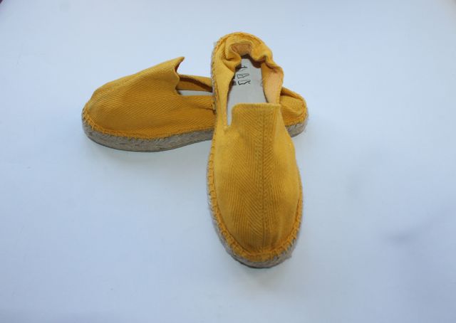 TALLA 32 -  WAG - COLOR MOSTAZA